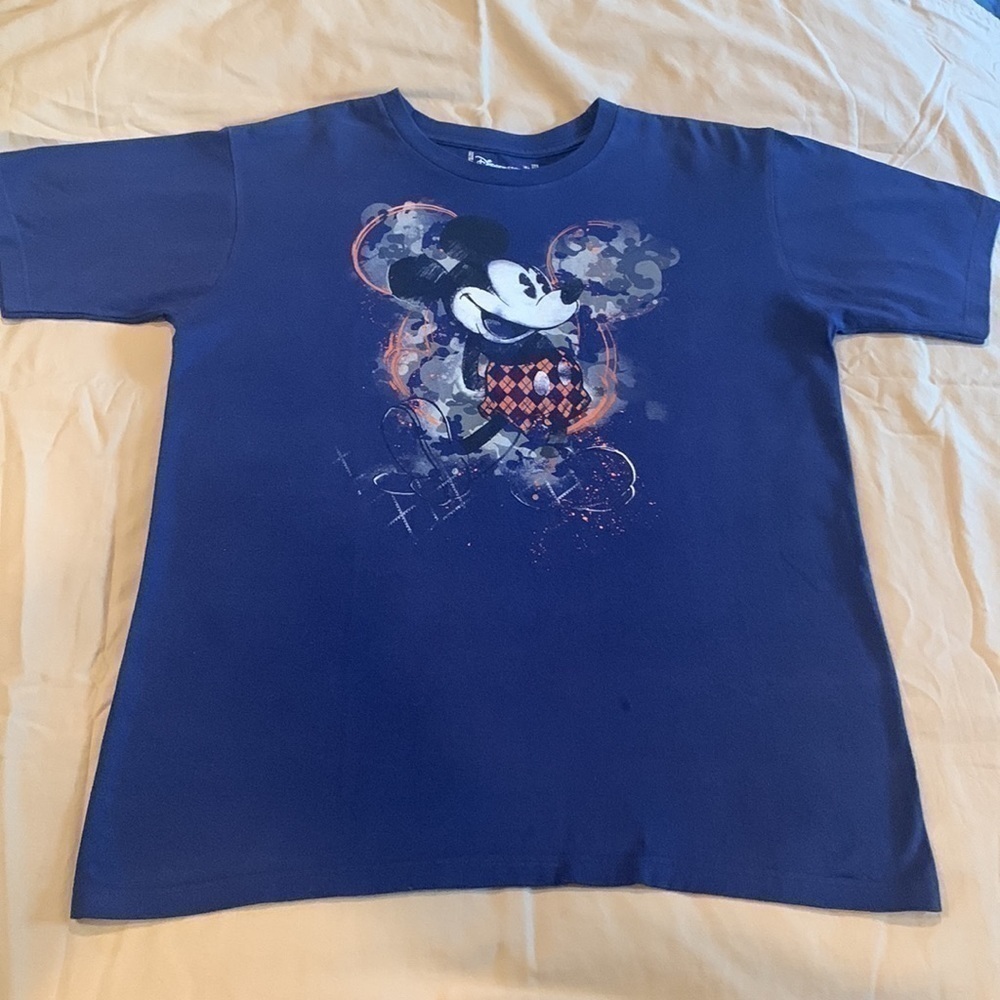 NWOT Disney Micky Mouse T-Shirt Size Medium - Picture 4 of 14